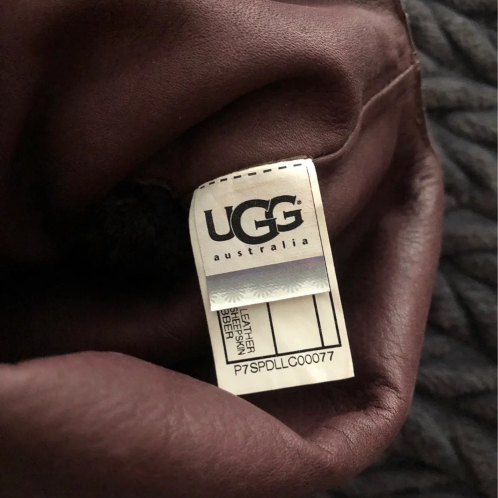 Ugg Boots - image 6